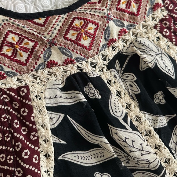 Anthropologie Floreat Grasslands Midi Dress Boho Embroidered Floral Size 2 - Picture 7 of 15